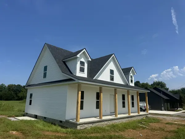 2110 Laws Hill Cir, Lewisburg, TN 37091