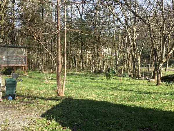 334 Richardson Hollow Ln, Gainesboro, TN 38562