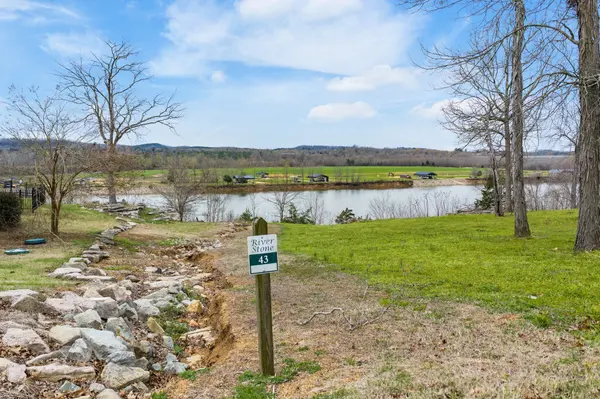 0 Adam Loop, Bath Springs, TN 38311