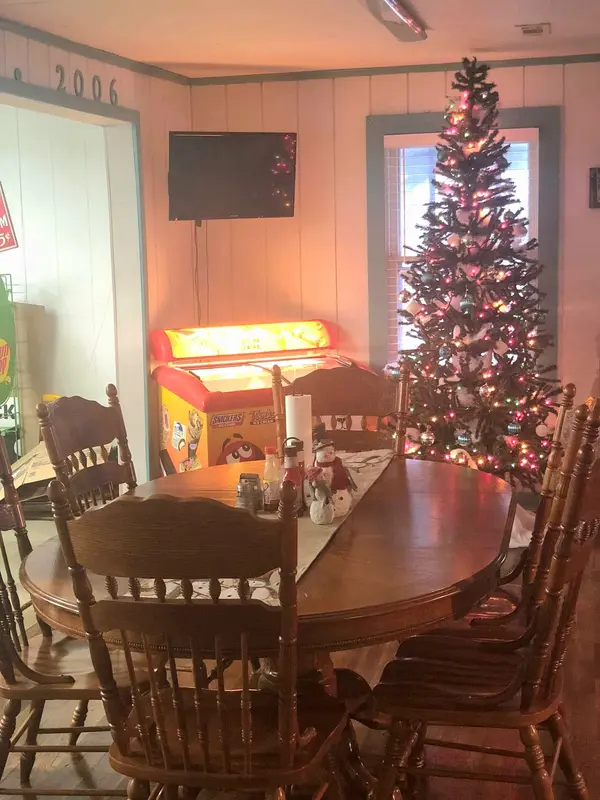 7089 Short Mountain Rd, Mcminnville, TN 37110