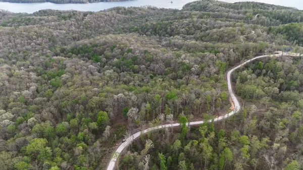 75 Overlook Trl, Stewart, TN 37175