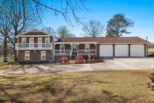 1290 County Road 496, Lexington, AL 35648