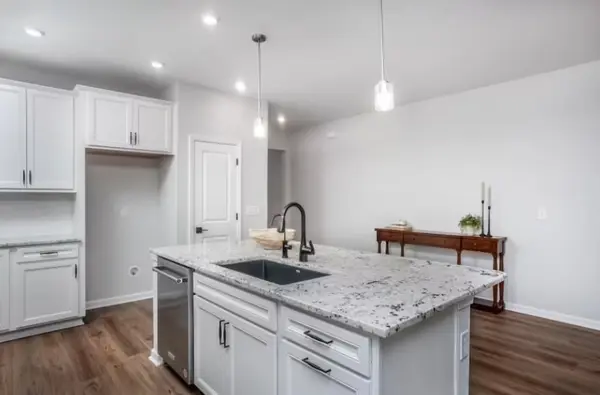 475 Brownstone Street, Mount Juliet, TN 37122