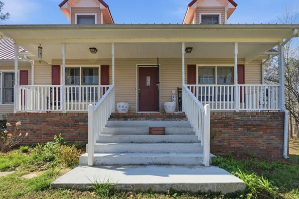 91 Whispering Oaks St, Summertown, TN 38483