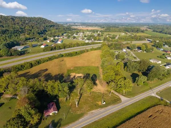 1545 Roberts Matthews Hwy, Sparta, TN 38583