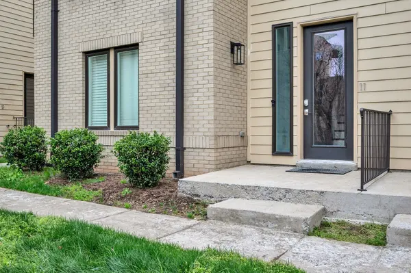 719 Douglas Ave #11, Nashville, TN 37207