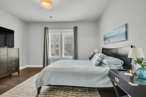 719 Douglas Ave #11, Nashville, TN 37207