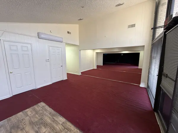 294 S Lowry St, Smyrna, TN 37167