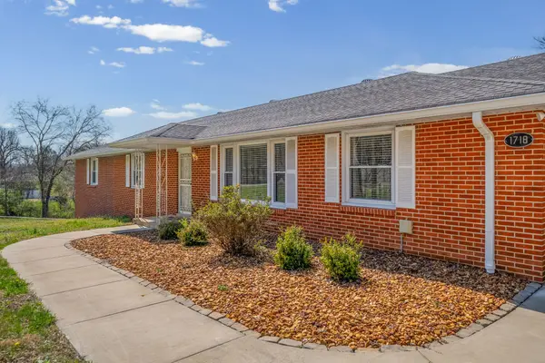 1718 Seven Mile Ferry Rd, Clarksville, TN 37040