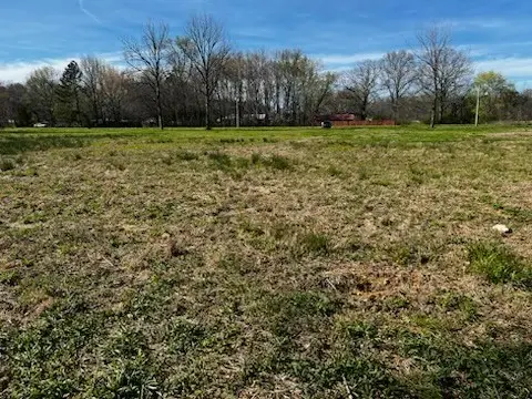 109 Neal St, Huntland, TN 37345