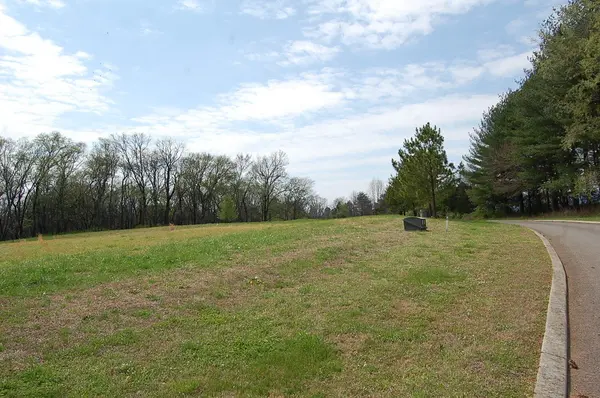 2 Riverbend Lane, Dunlap, TN 37327
