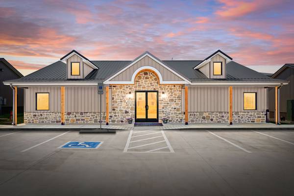 2510 Pea Ridge Rd Building G 150, Clarksville, TN 37040