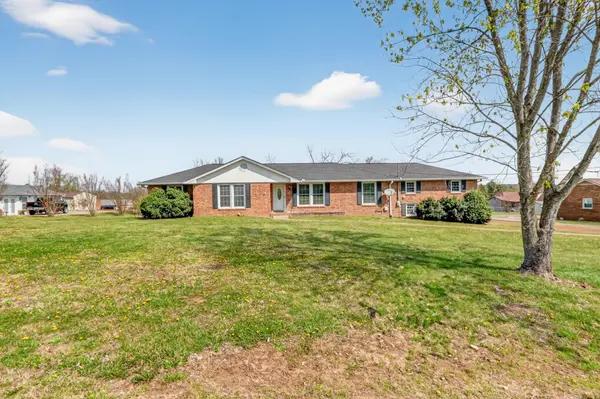 1305 Clearview Dr, Mount Juliet, TN 37122