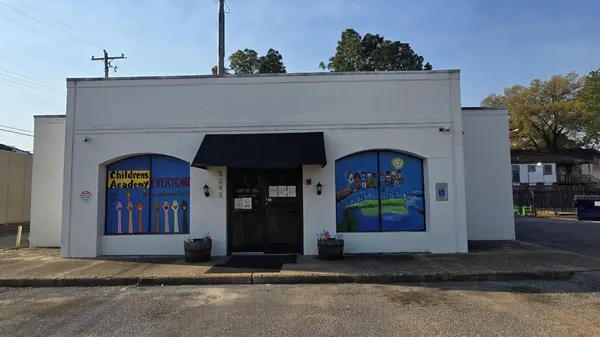 5293 KNIGHT ARNOLD RD, Memphis, TN 38118