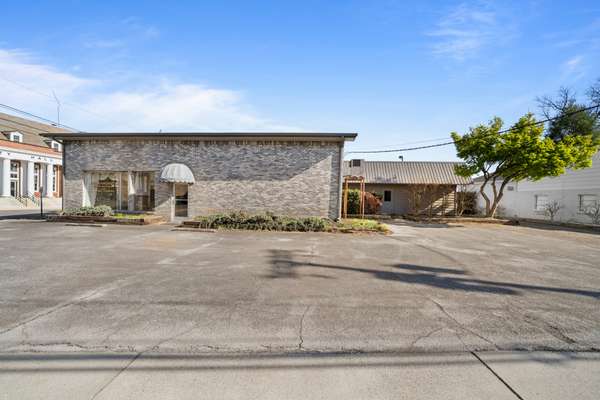 201 1st Ave #NW, Winchester, TN 37398