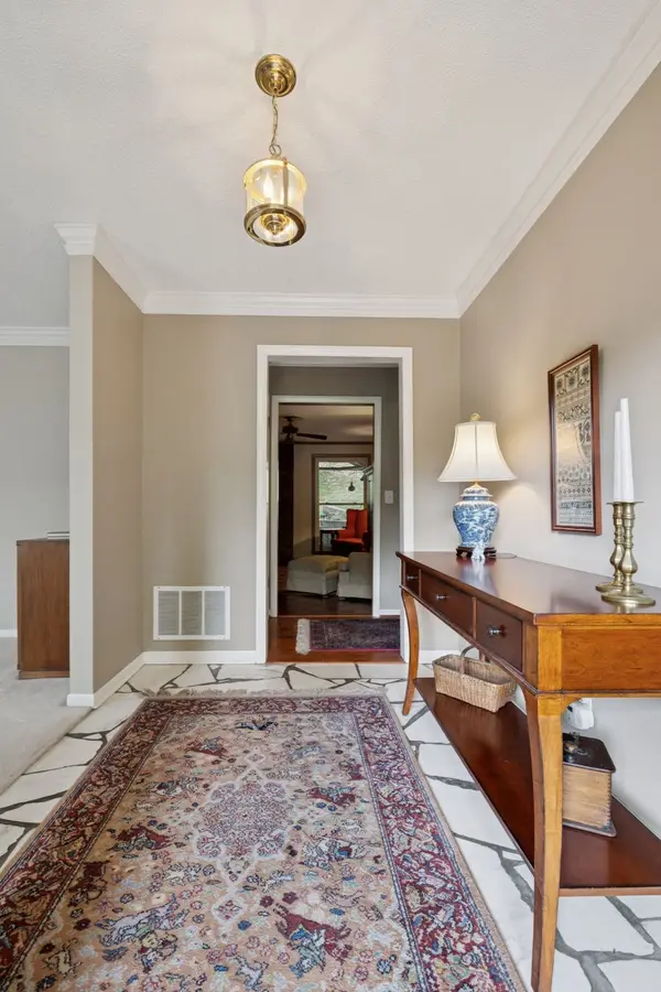 6601 Harcourt Cir, Nashville, TN 37205