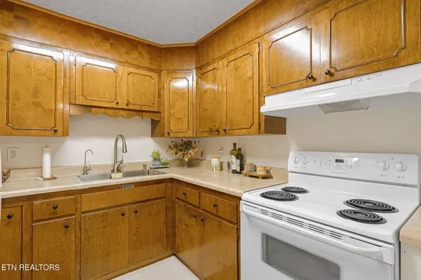 3104 N Broadway St #A-5, Knoxville, TN 37917