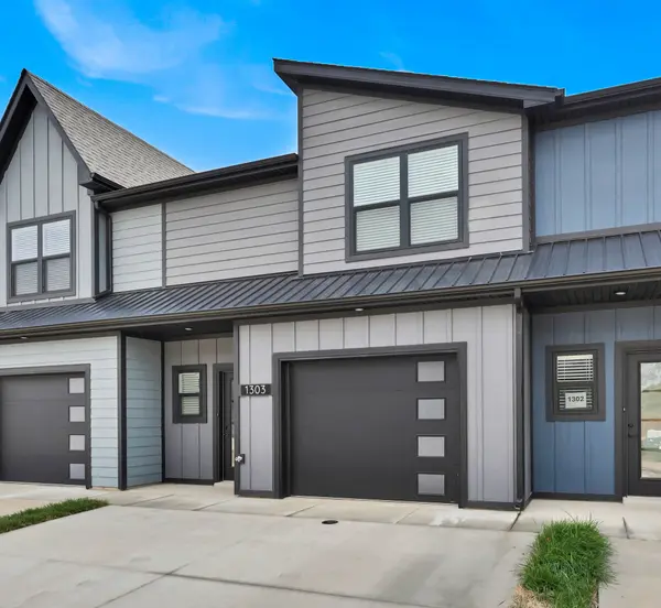 1303 Jonathan Wade Circle, Clarksville, TN 37043