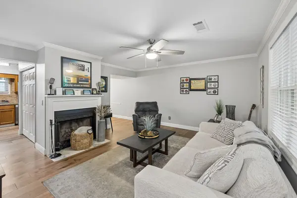 430 Walton Ferry Rd #1606, Hendersonville, TN 37075
