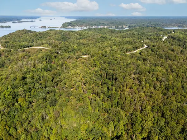 33 Vista Ridge Dr, Stewart, TN 37175