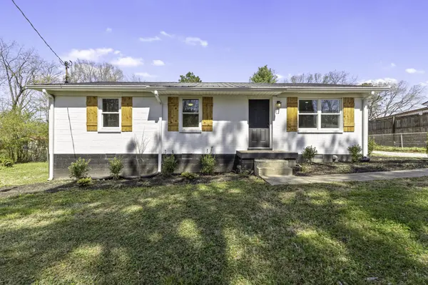 123 Hogin Rd, Dickson, TN 37055
