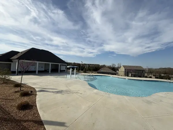 2960 Mallard Dr, Lebanon, TN 37090