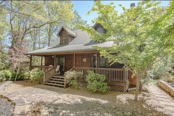 298 Eagle Lake Rd, Coalmont, TN 37313