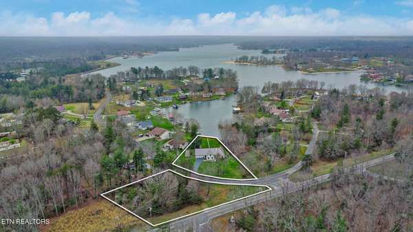 9521 Cherokee Trail, Crossville, TN 38572
