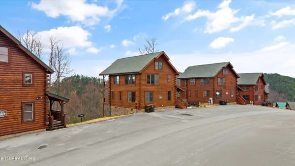 2833 White Oak Ridge Lane, Sevierville, TN 37862