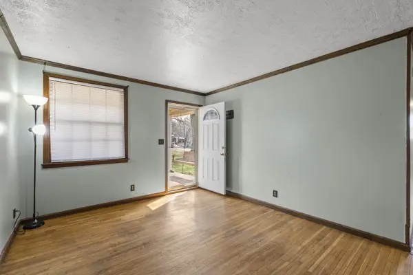 10160 W Oak Dr, Bon Aqua, TN 37025