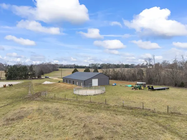 3877 Rockport McIllwain Rd, Holladay, TN 38341