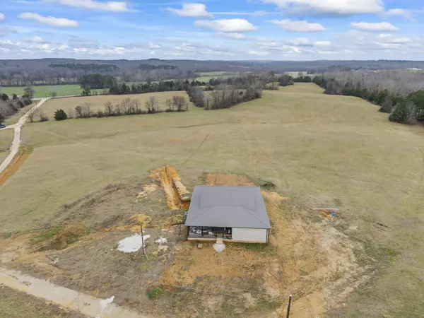 3877 Rockport McIllwain Rd, Holladay, TN 38341