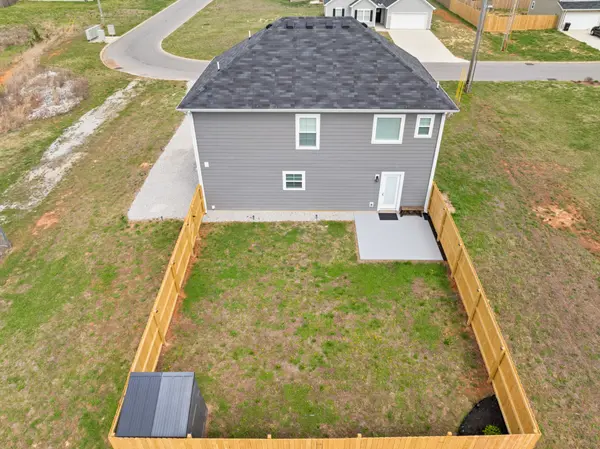 537 Mimosa Dr, Decherd, TN 37324