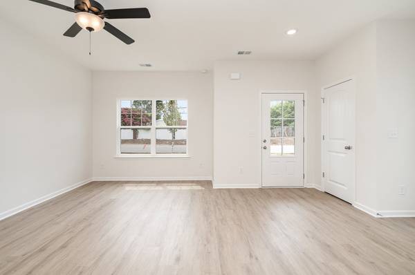 109 Hook and Ladder Ln, La Vergne, TN 37086