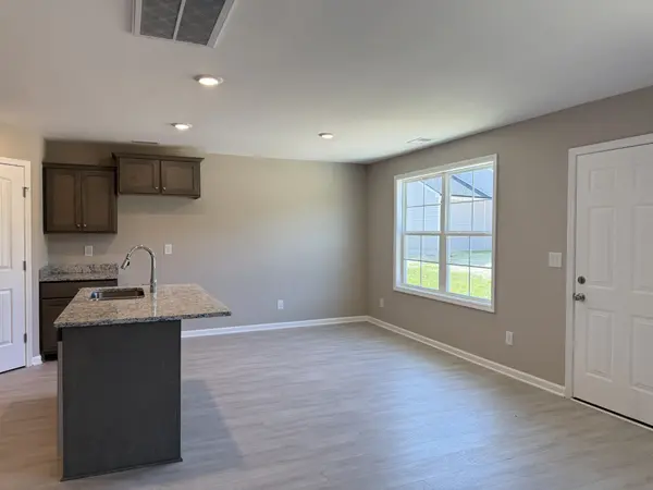 1304 Lakewalk Dr, Antioch, TN 37013