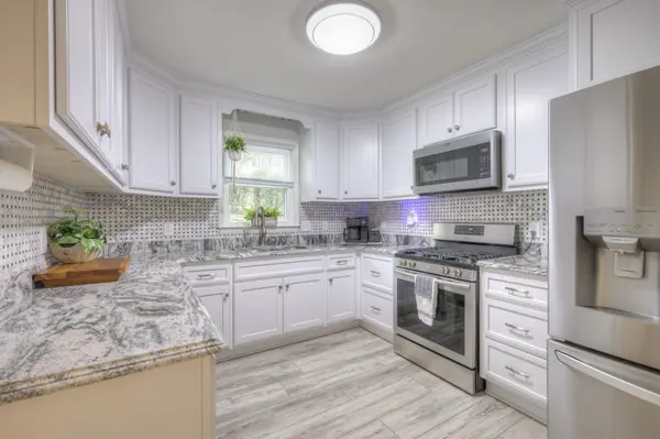 204 Hogan Ln, Columbia, TN 38401