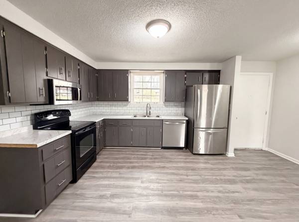 435 Victory Rd, Clarksville, TN 37042