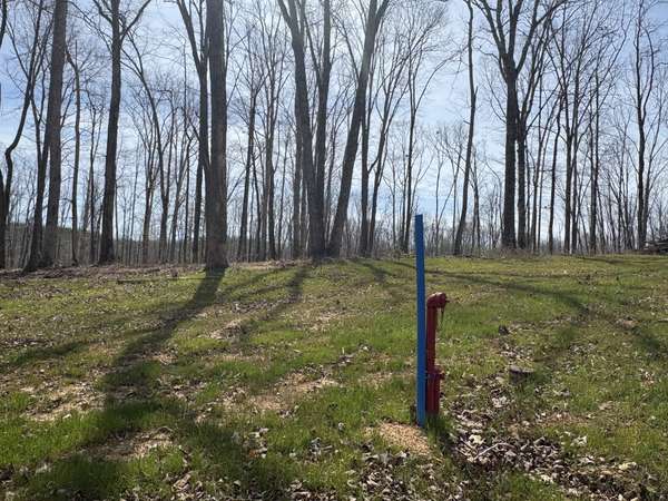 13 Shelton Cemetery Road, Cumberland Furnace, TN 37051