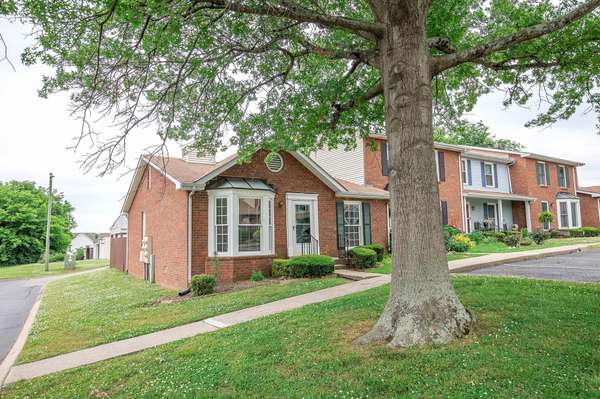 1532 Lewis Rd, Madison, TN 37115