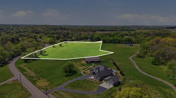 2910 Cairo Bend Rd, Lebanon, TN 37087