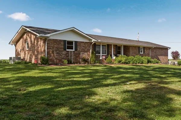 5843 Highway 41 #N, Cedar Hill, TN 37032