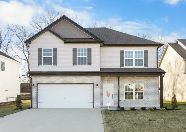 1292 Mourning Cloak Dr, Clarksville, TN 37043