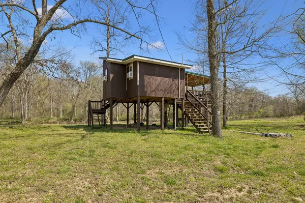 506 Tablerock Rd, Hohenwald, TN 38462