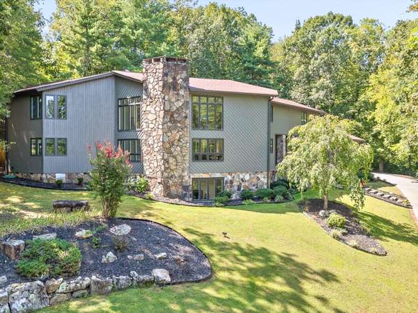 1108 W River Hills Drive, Chattanooga, TN 37415