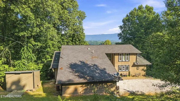 770 Mount Paran Rd, Jacksboro, TN 37757