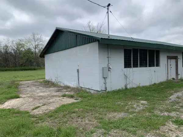 137 Factory Creek Rd, Ethridge, TN 38456
