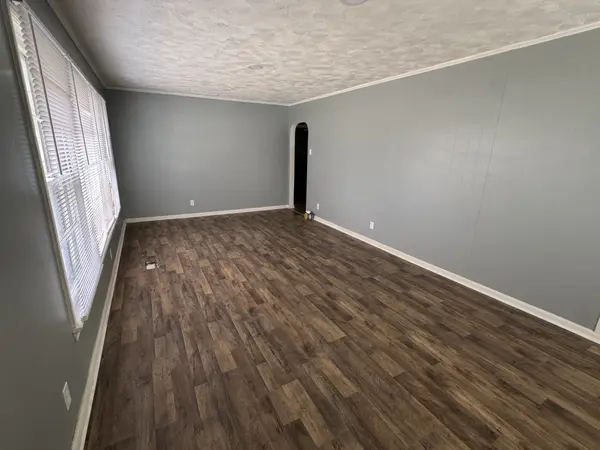 402 E Locust St, Princeton, KY 42445