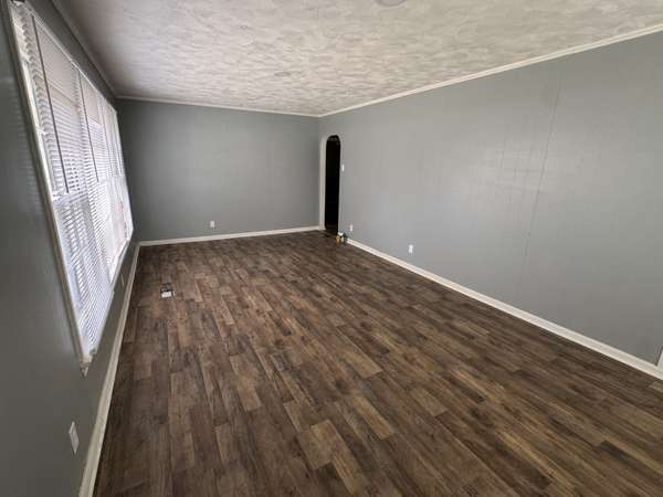 402 E Locust St, Princeton, KY 42445