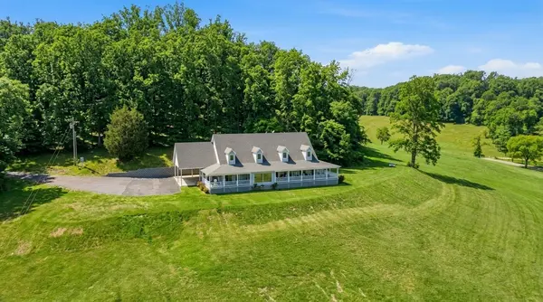 391 Keg Springs Rd, Hampshire, TN 38461