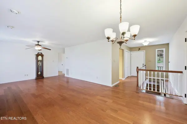 8709 Olde Colony Tr #18, Knoxville, TN 37923